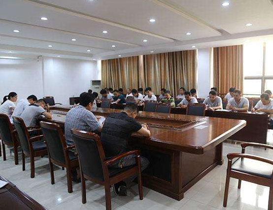 我公司技術(shù)人員參加安防同仁專家關(guān)于周界報(bào)警技術(shù)標(biāo)準(zhǔn)討論會